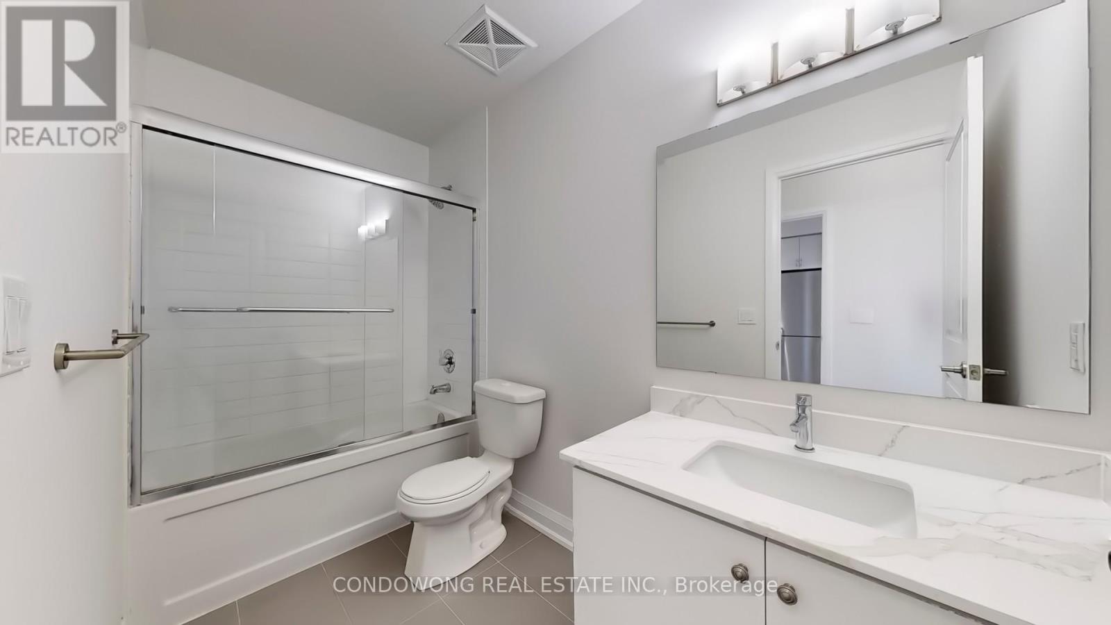 531 - 8763 BAYVIEW AVENUE, Richmond Hill (Doncrest), Ontario, L4B3V1 — Photo 6