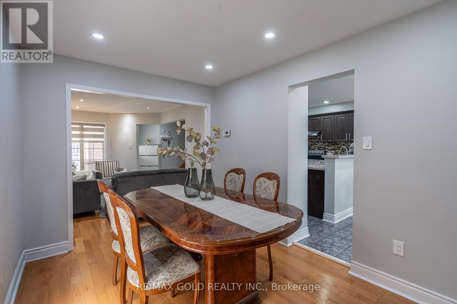 135 CORDGRASS CRESCENT, Brampton (Sandringham-Wellington), Ontario, L6R1Z8 — Photo 7