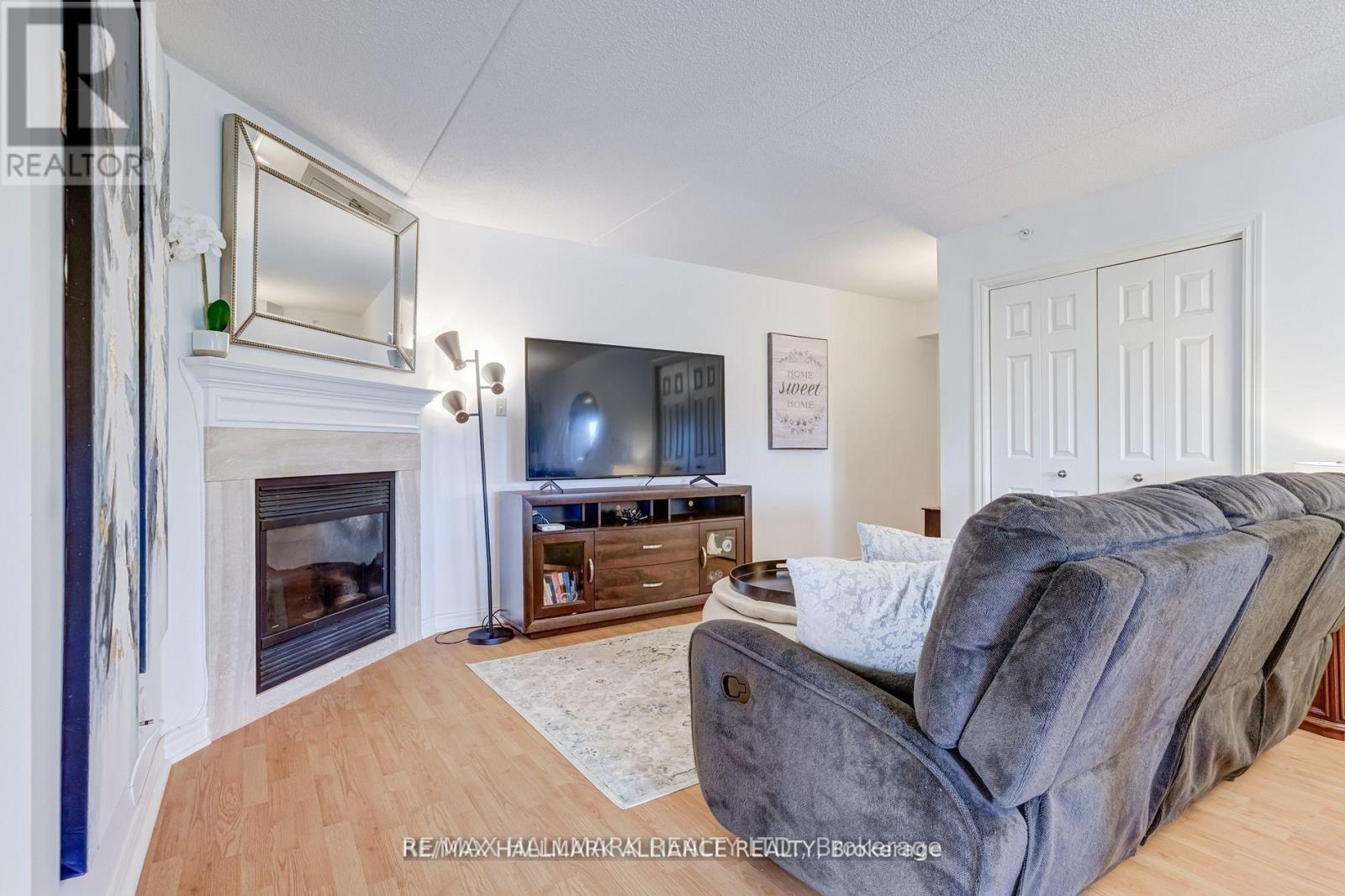 312 - 4003 KILMER DRIVE, Burlington (Tansley), Ontario, L7M4M1 — Photo 7