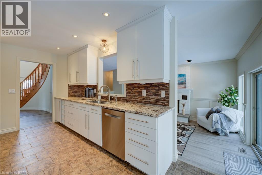 9 SCARFE Gardens, Brantford, Ontario, N3T6B2 — Photo 12