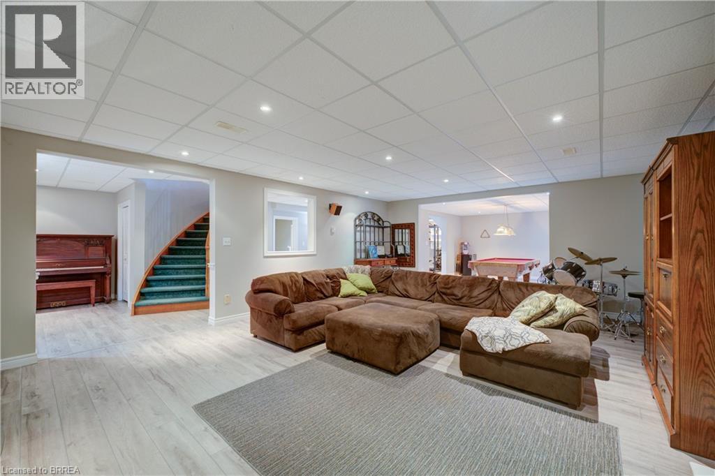 9 SCARFE Gardens, Brantford, Ontario, N3T6B2 — Photo 33