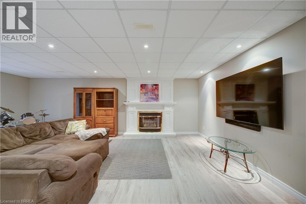 9 SCARFE Gardens, Brantford, Ontario, N3T6B2 — Photo 34