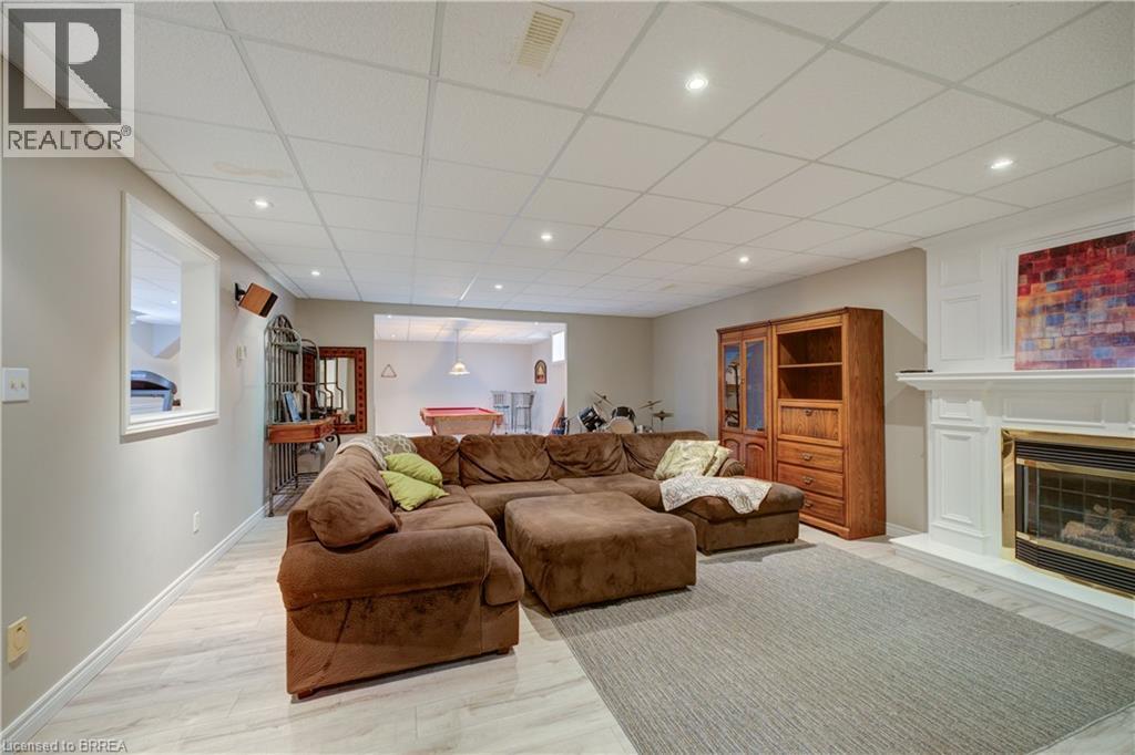9 SCARFE Gardens, Brantford, Ontario, N3T6B2 — Photo 35