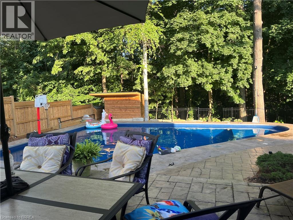 9 SCARFE Gardens, Brantford, Ontario, N3T6B2 — Photo 37