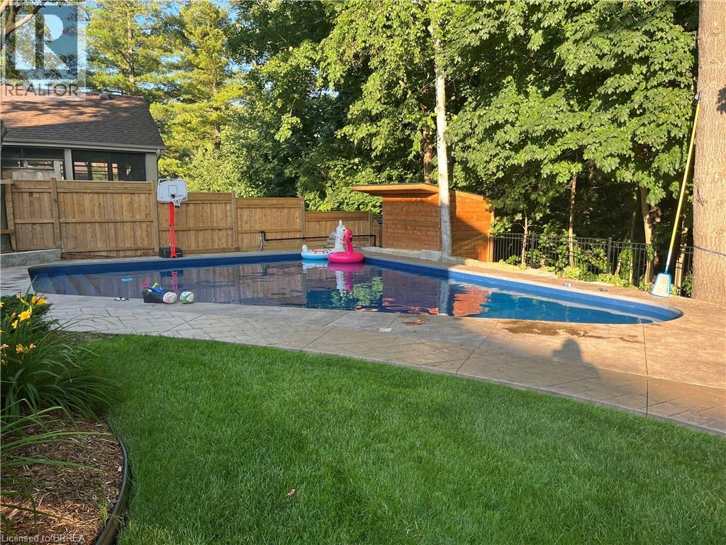 9 SCARFE Gardens, Brantford, Ontario, N3T6B2 — Photo 38
