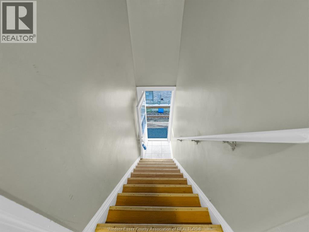 2470 CADILLAC Unit# UPPER, Windsor, Ontario, N8W3Y5 — Photo 5