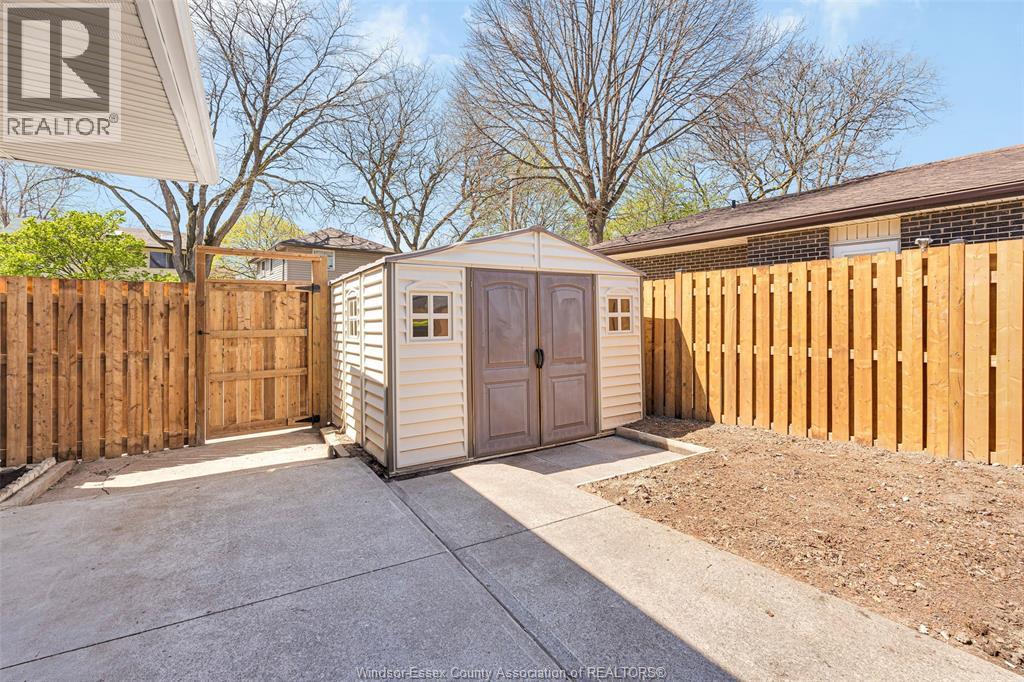 1430 BAYSWATER, Windsor, Ontario, N8S4L8 — Photo 32
