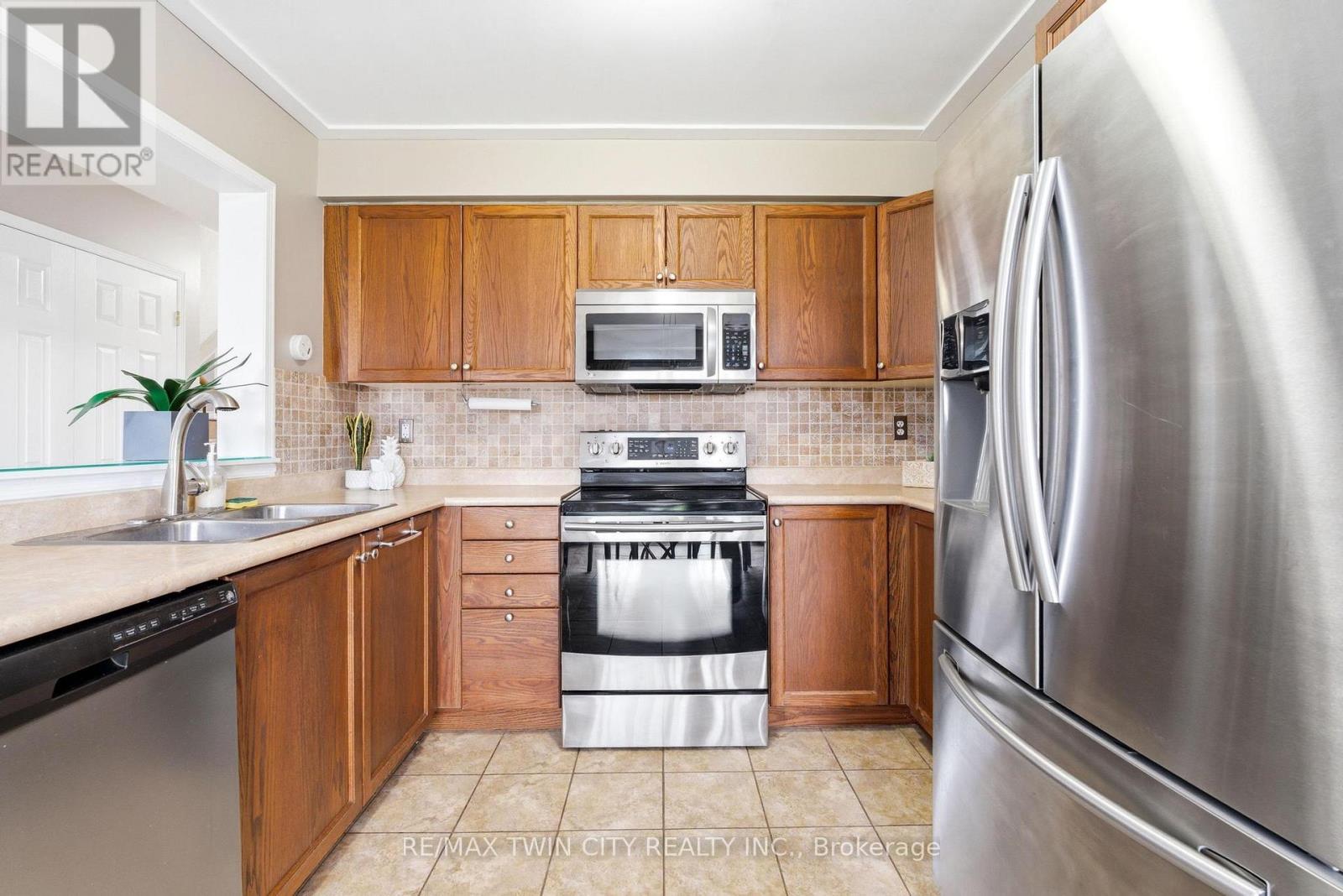 65 BLOOMINGTON DRIVE, Cambridge, Ontario, N1P1J5 — Photo 15