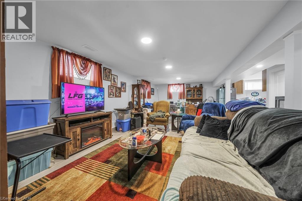 8 SHYNAL Avenue, Hamilton, Ontario, L8H6K1 — Photo 33