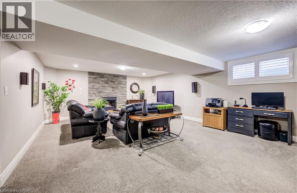 92 KROPF Drive, Baden, Ontario, N3A4S3 — Photo 41