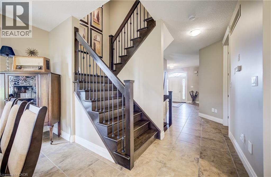 92 KROPF Drive, Baden, Ontario, N3A4S3 — Photo 8