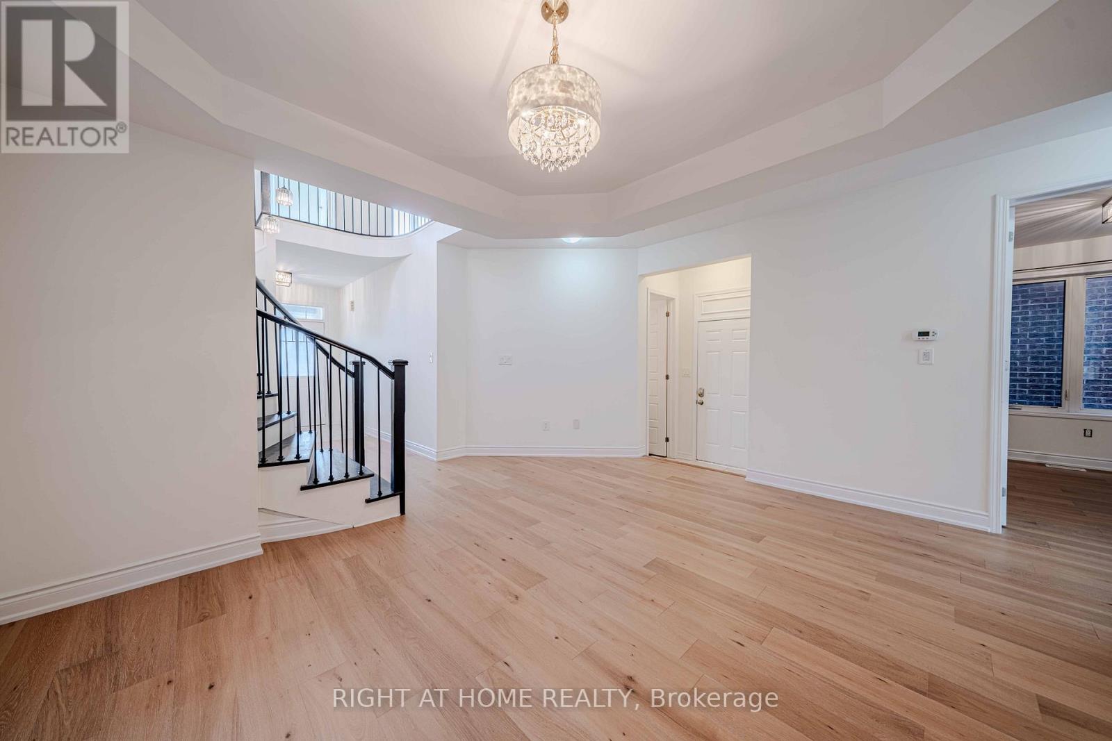 3 LEADENHALL ROAD, Brampton (Northwest Brampton), Ontario, L7A0B2 — Photo 10