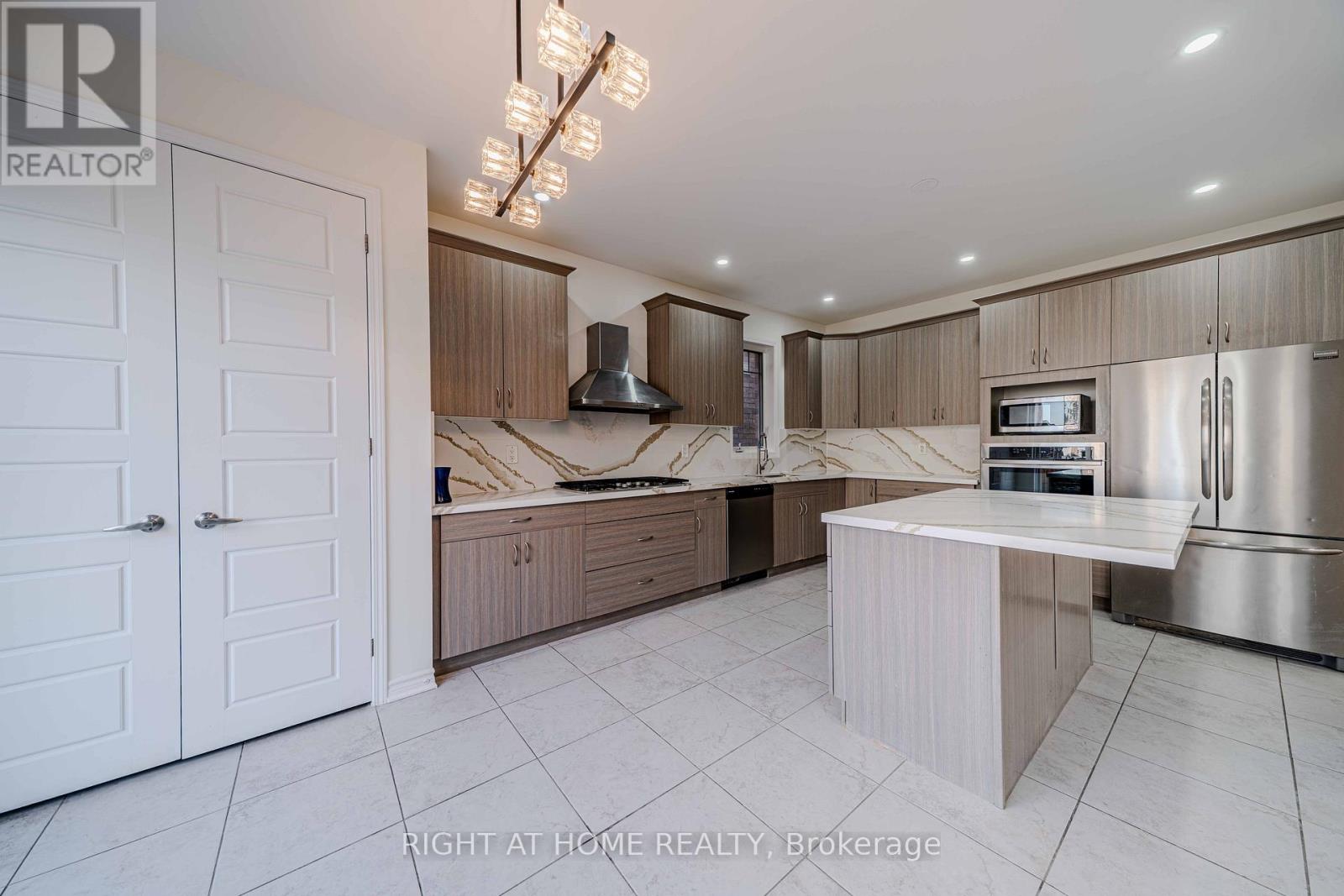 3 LEADENHALL ROAD, Brampton (Northwest Brampton), Ontario, L7A0B2 — Photo 18