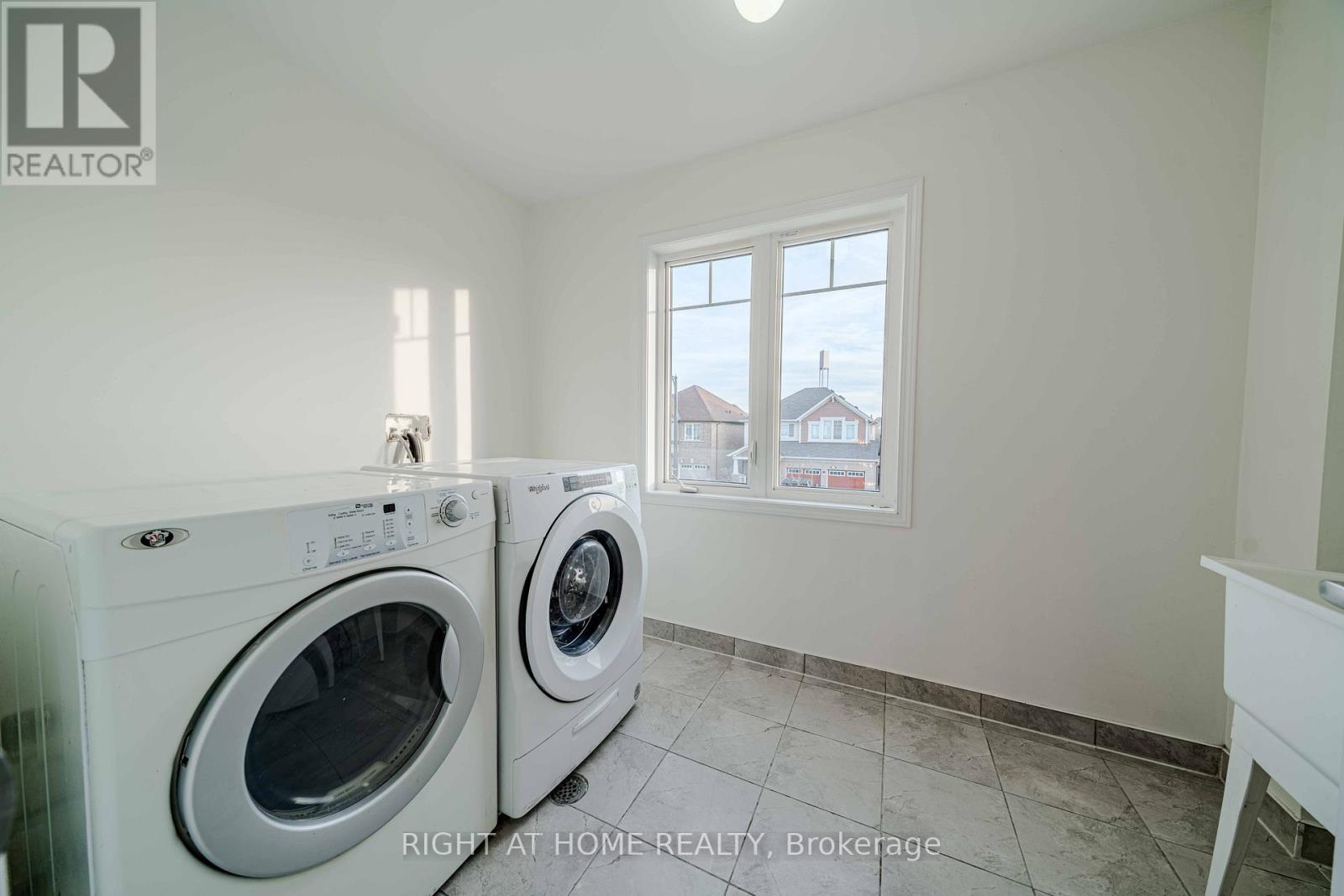 3 LEADENHALL ROAD, Brampton (Northwest Brampton), Ontario, L7A0B2 — Photo 38