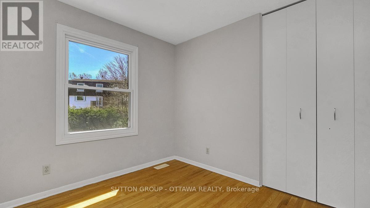 38 BEAVER RIDGE, Ottawa, Ontario, K2E6C7 — Photo 31