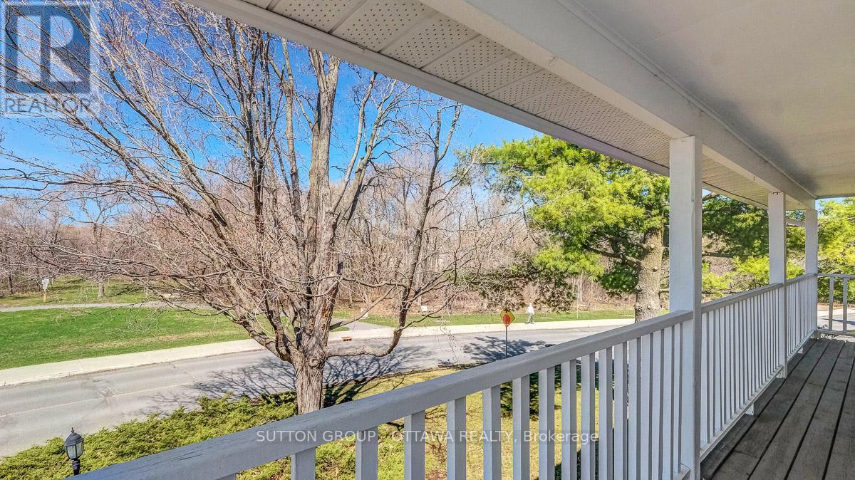 38 BEAVER RIDGE, Ottawa, Ontario, K2E6C7 — Photo 36