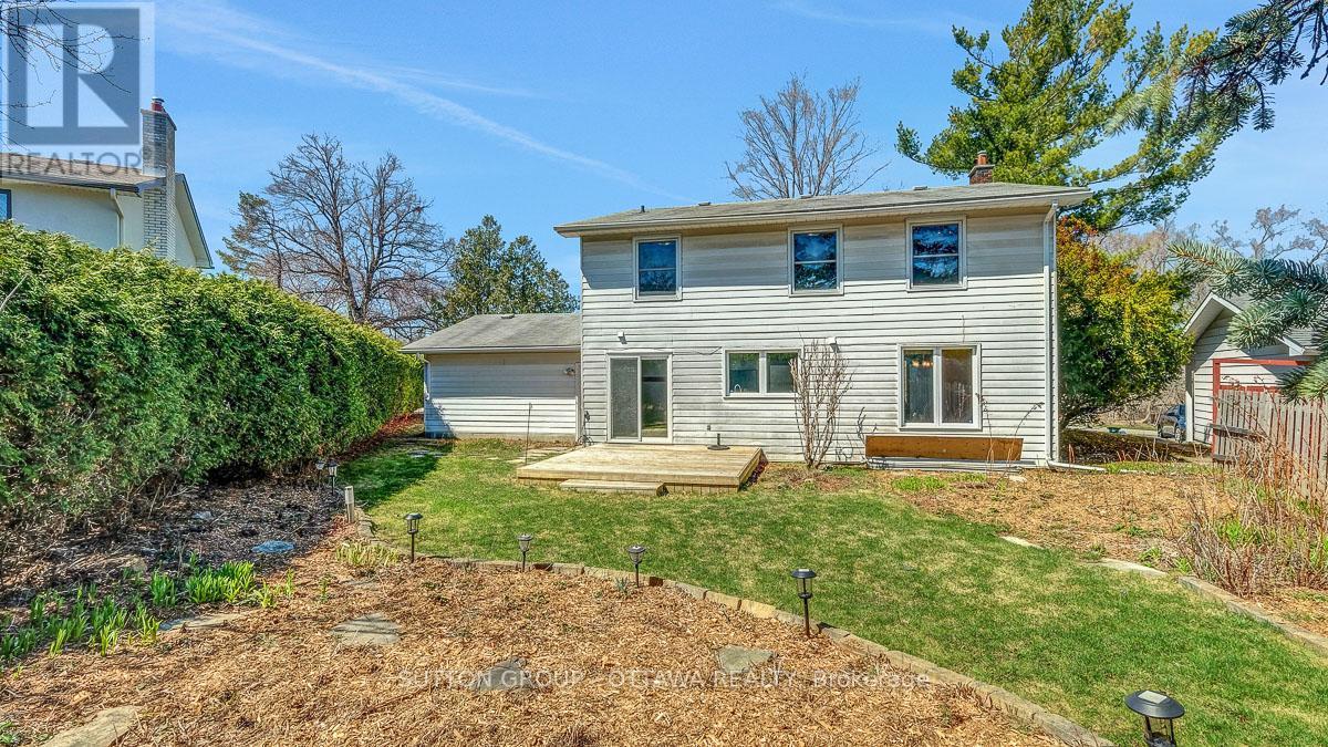 38 BEAVER RIDGE, Ottawa, Ontario, K2E6C7 — Photo 46