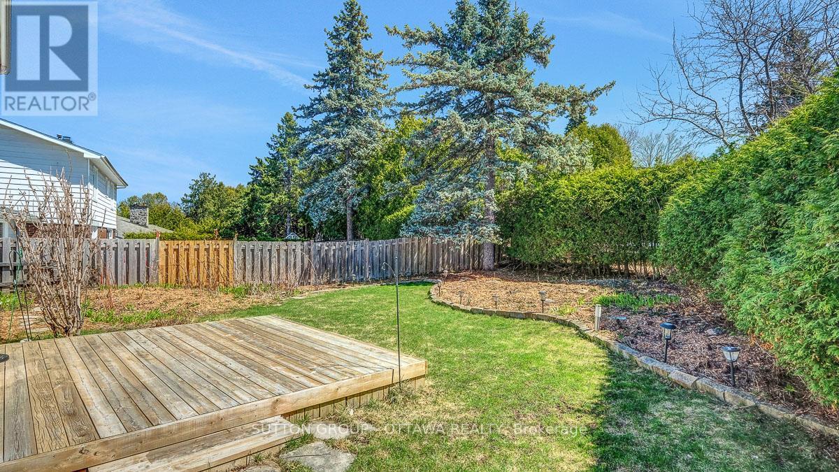 38 BEAVER RIDGE, Ottawa, Ontario, K2E6C7 — Photo 47