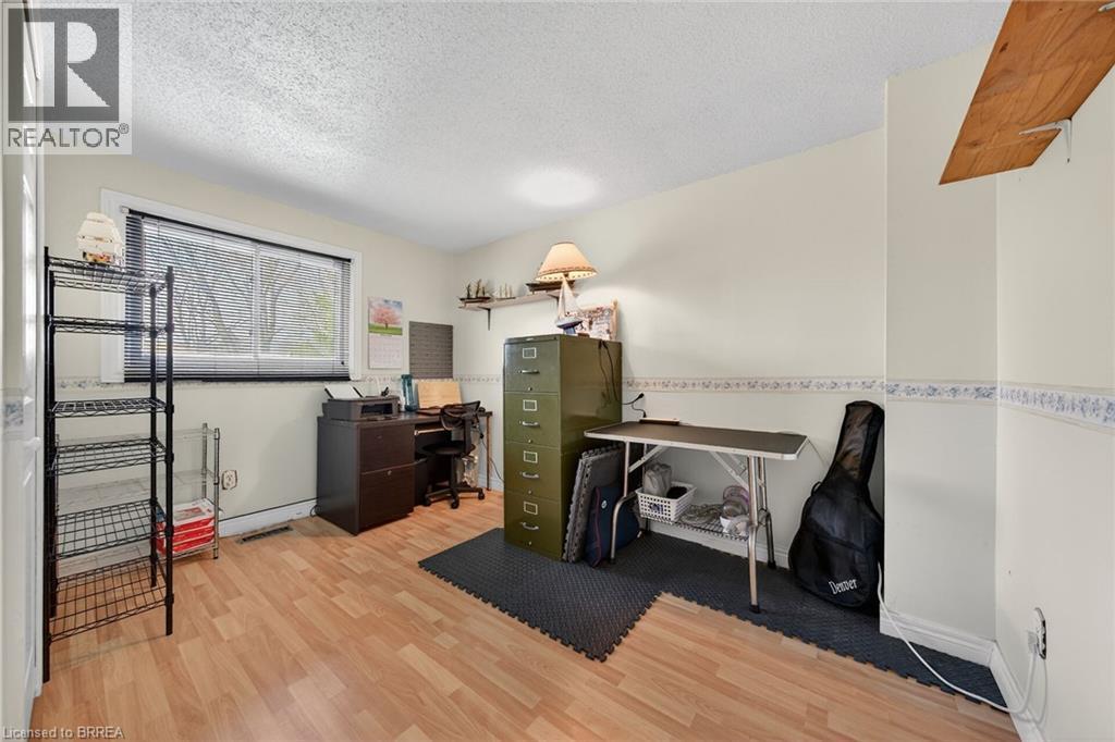 34 ENFIELD Crescent, Brantford, Ontario, N3P1B2 — Photo 18