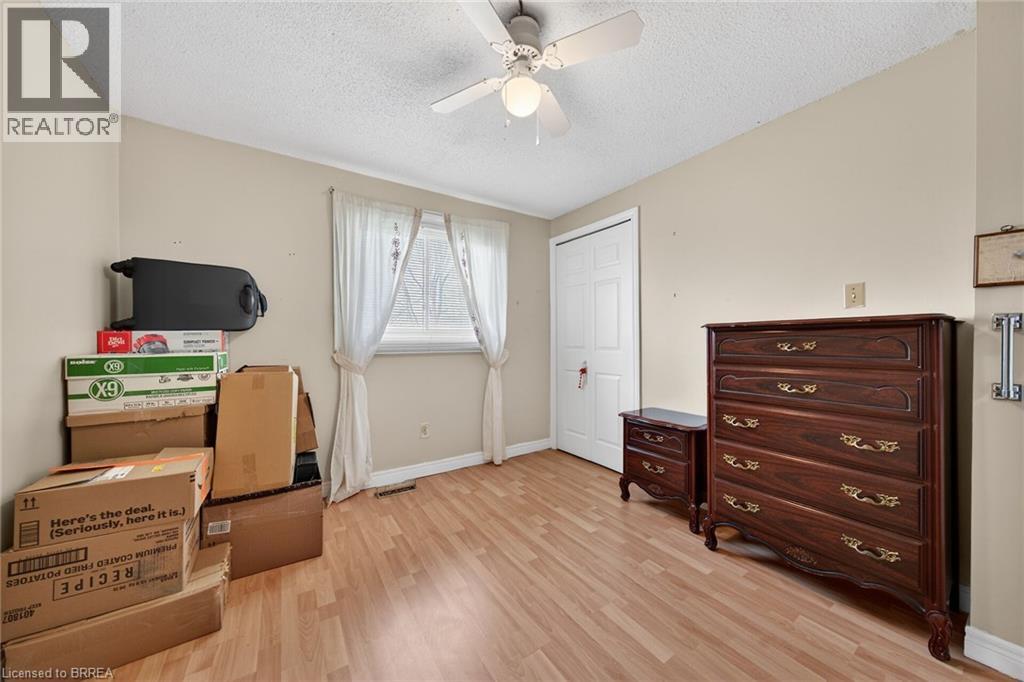 34 ENFIELD Crescent, Brantford, Ontario, N3P1B2 — Photo 19