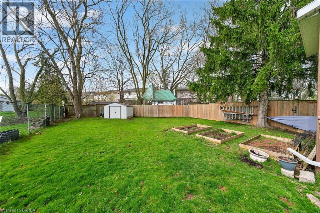 34 ENFIELD Crescent, Brantford, Ontario, N3P1B2 — Photo 31