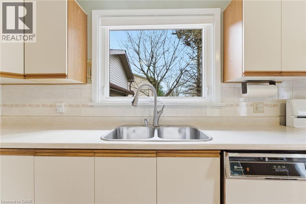 130 HIGHWAY 8, Hamilton, Ontario, L9H4V5 — Photo 11