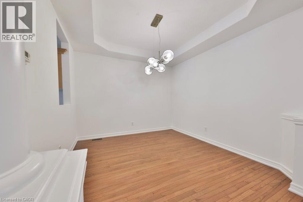 2169 ORCHARD Road Unit# 19, Burlington, Ontario, L7L7H9 — Photo 11