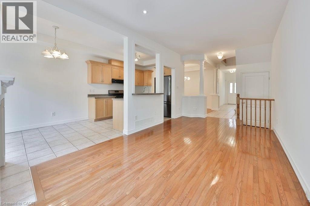 2169 ORCHARD Road Unit# 19, Burlington, Ontario, L7L7H9 — Photo 15