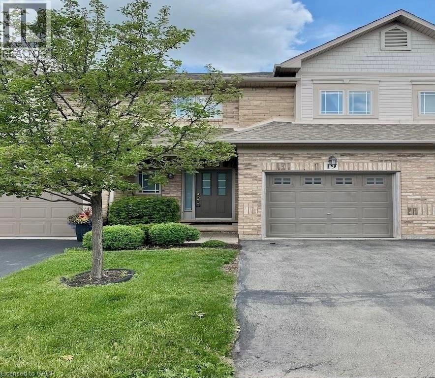 2169 ORCHARD Road Unit# 19, Burlington, Ontario, L7L7H9 — Photo 2