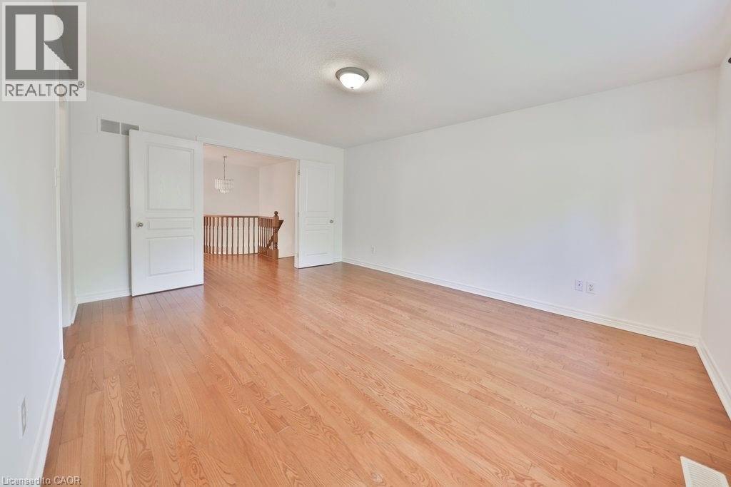 2169 ORCHARD Road Unit# 19, Burlington, Ontario, L7L7H9 — Photo 25