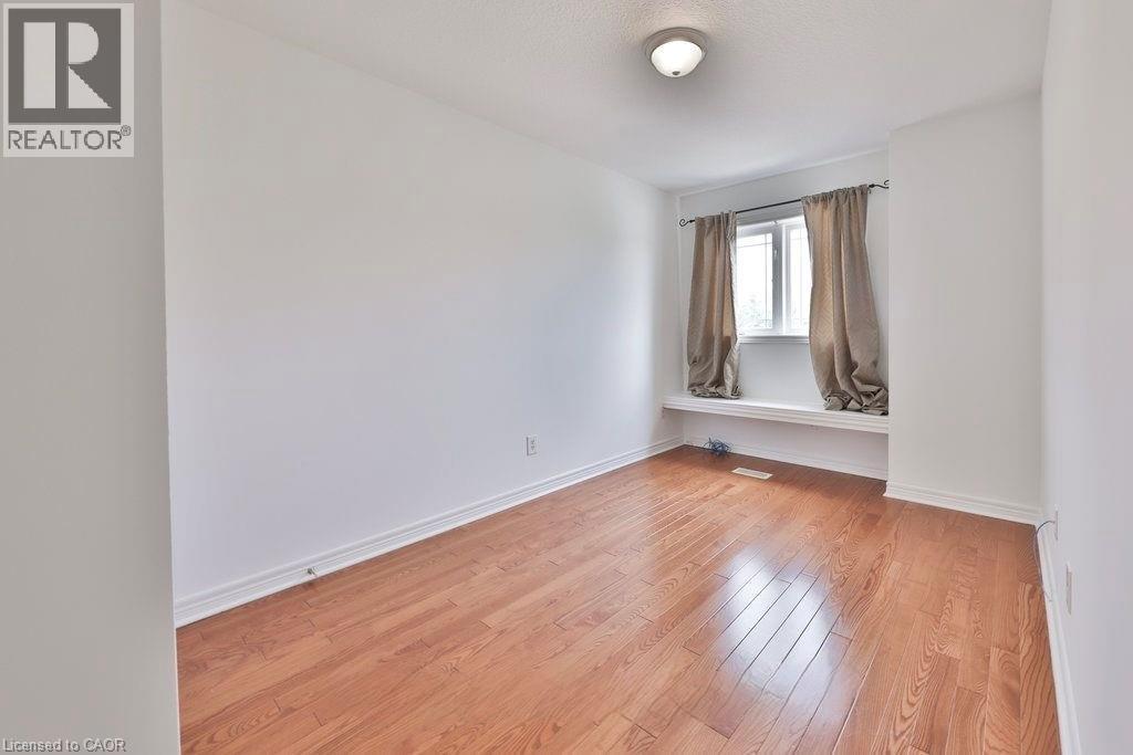 2169 ORCHARD Road Unit# 19, Burlington, Ontario, L7L7H9 — Photo 30