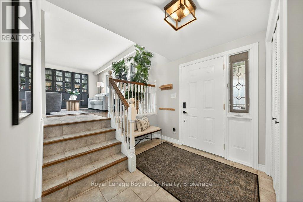 5 SKYE PLACE, Guelph (Dovercliffe Park/Old University), Ontario, N1G1M5 — Photo 3
