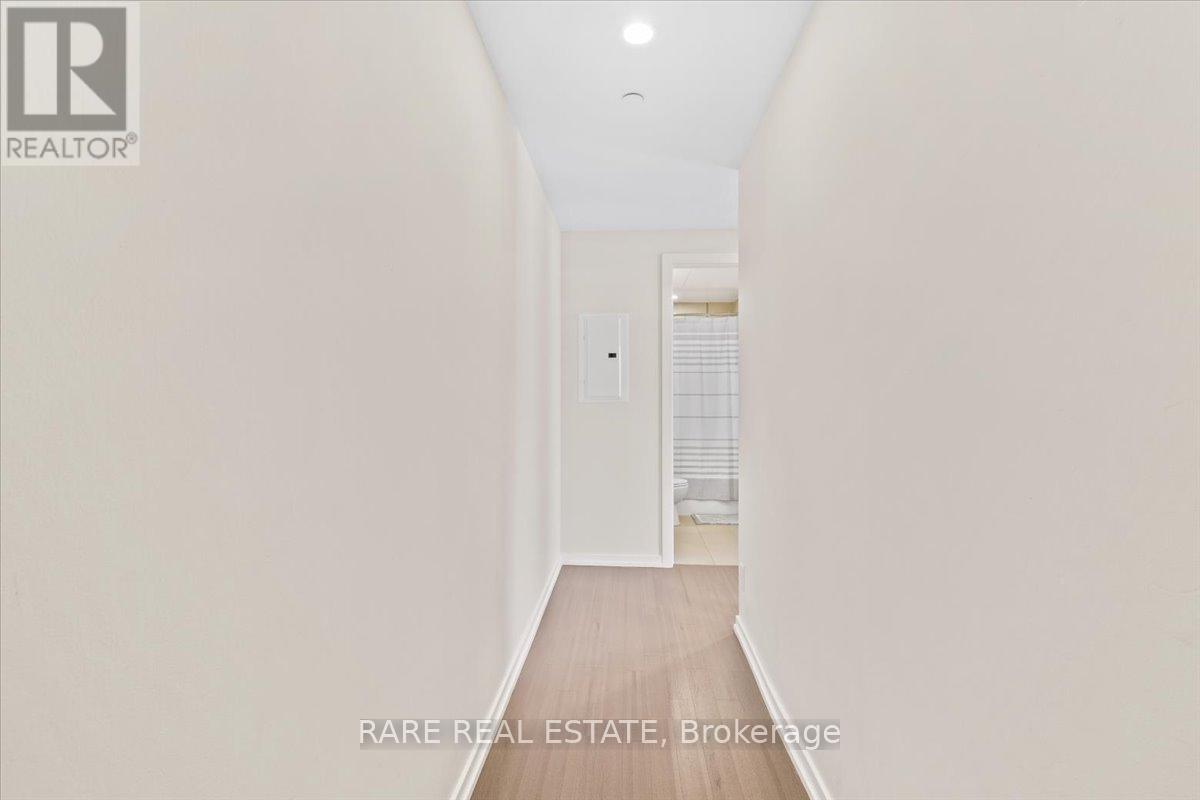 716 - 101 PETER STREET, Toronto (Waterfront Communities), Ontario, M5V0G6 — Photo 4