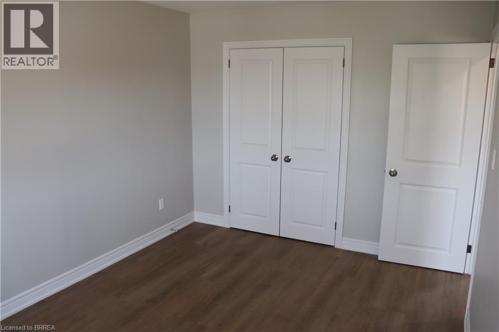 366 DARLING Street Unit# 2, Brantford, Ontario, N3S3Y5 — Photo 5