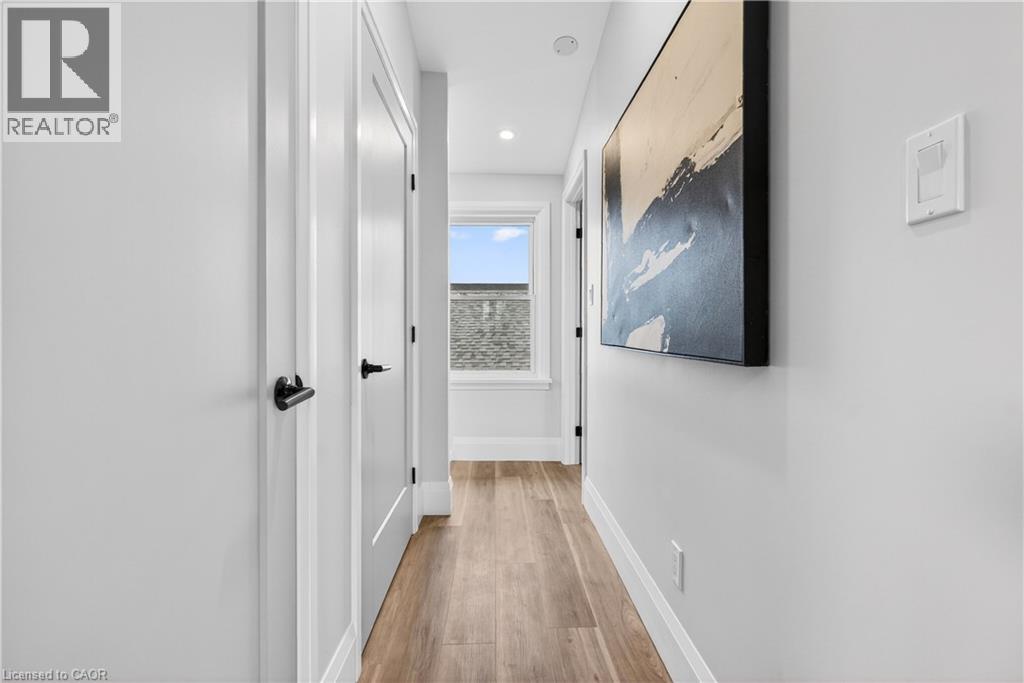 330 EAST 15TH Street Unit# Upper, Hamilton, Ontario, L9A4G5 — Photo 26