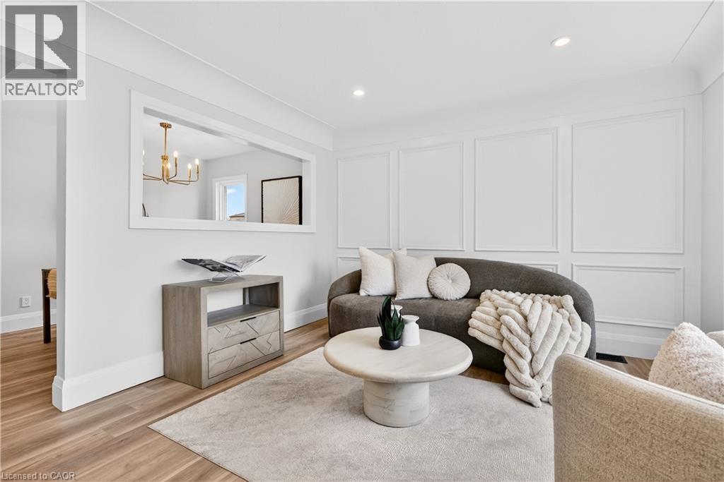 330 EAST 15TH Street Unit# Upper, Hamilton, Ontario, L9A4G5 — Photo 5