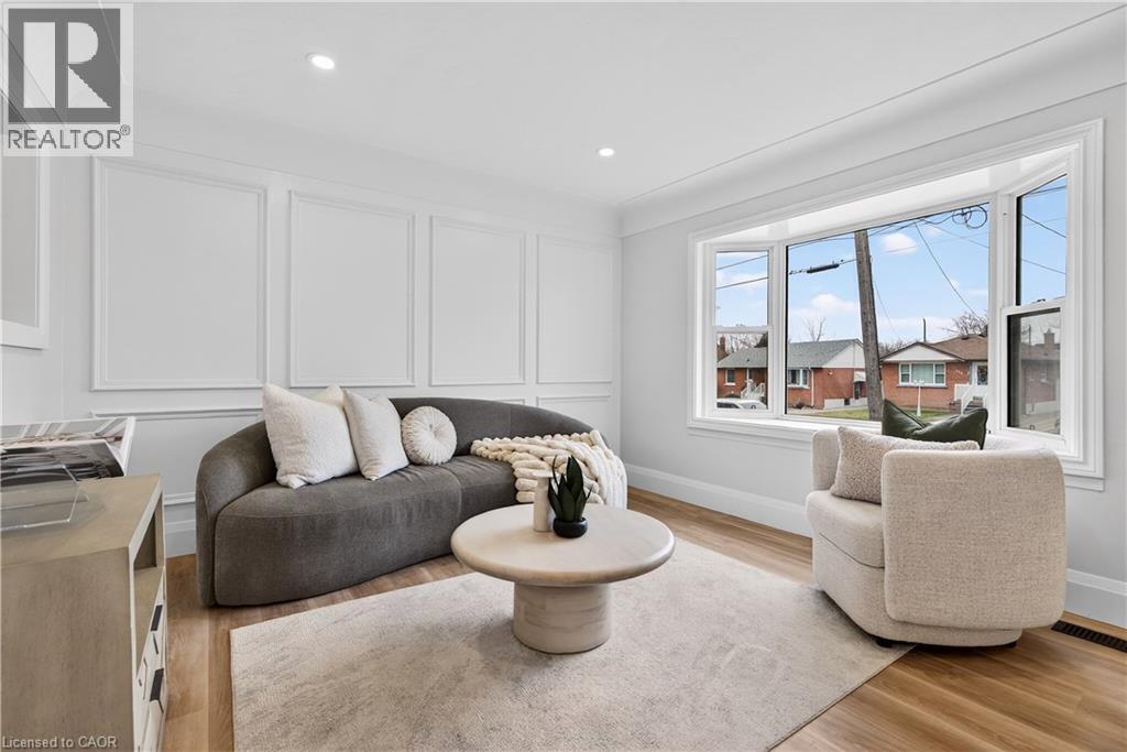 330 EAST 15TH Street Unit# Upper, Hamilton, Ontario, L9A4G5 — Photo 6