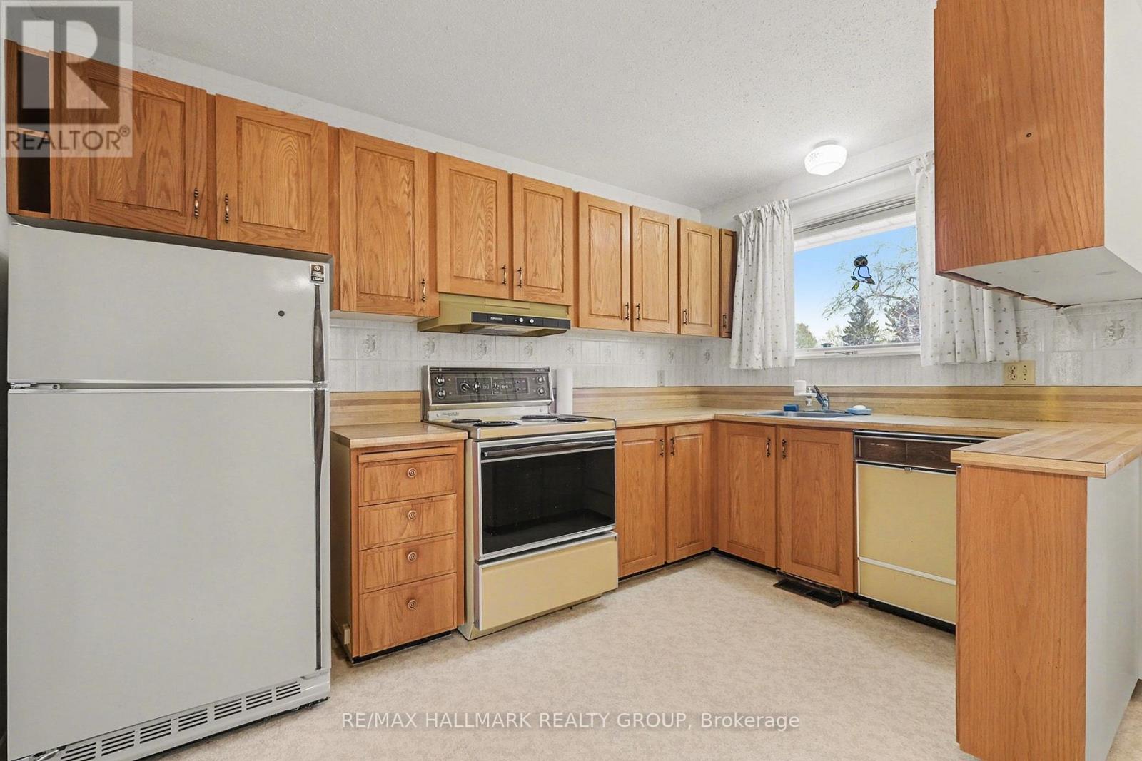 13 BEAUMARIS DRIVE, Ottawa, Ontario, K2H7K1 — Photo 11