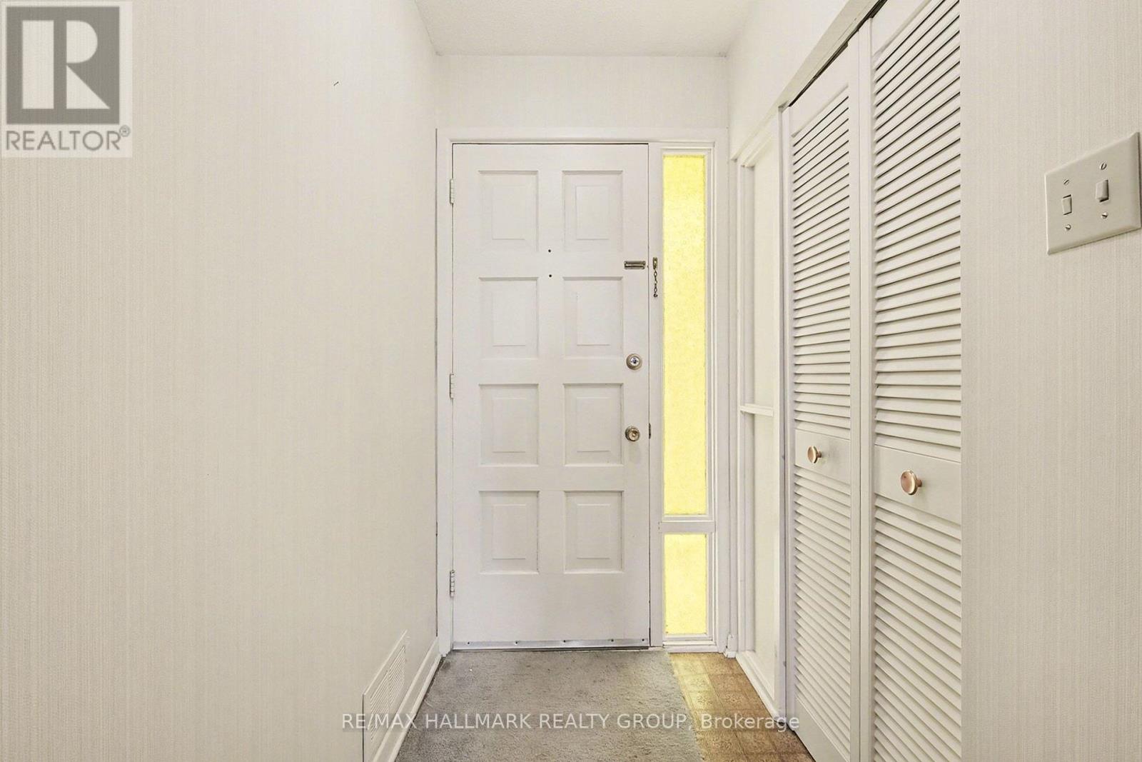 13 BEAUMARIS DRIVE, Ottawa, Ontario, K2H7K1 — Photo 4