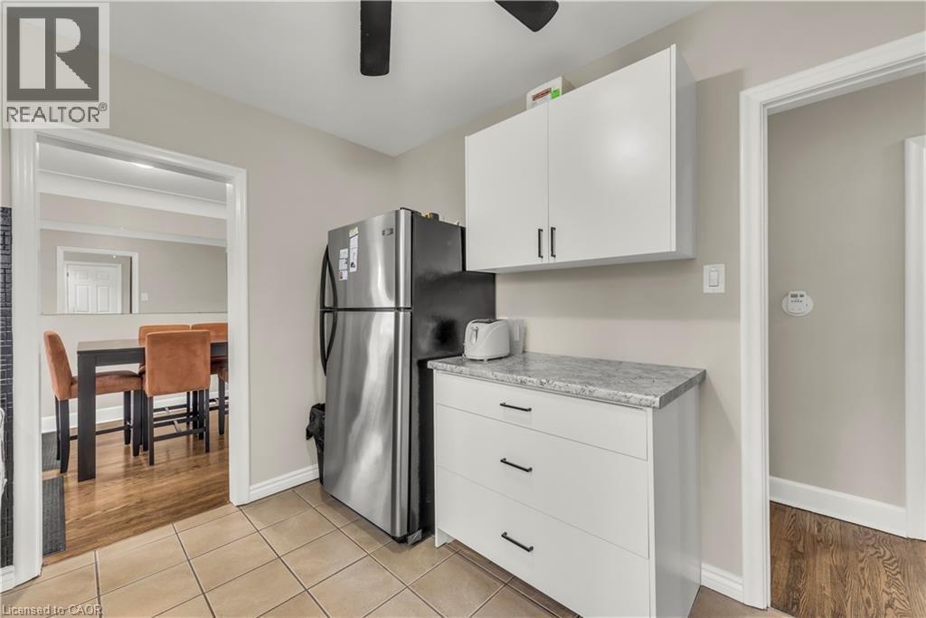 39 BLAND Avenue, Stoney Creek, Ontario, L8G3R2 — Photo 8