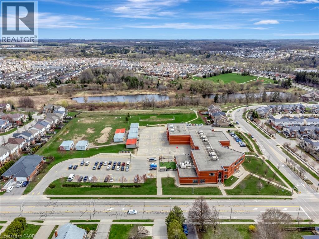 408 GUELPH Avenue Unit# 209, Cambridge, Ontario, N3C0H3 — Photo 38