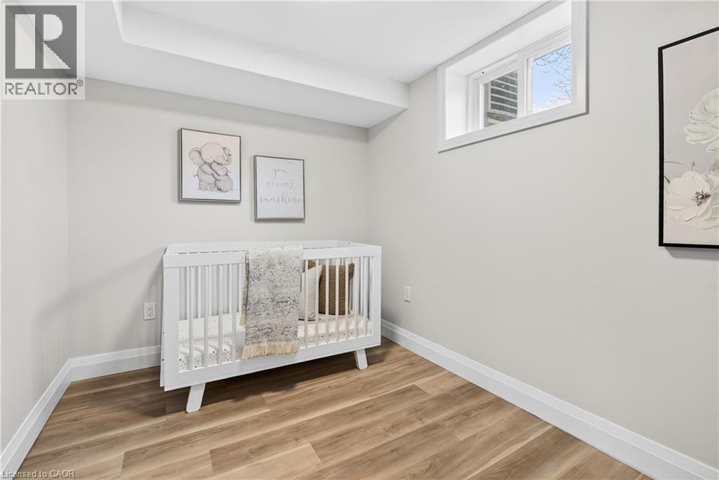 330 EAST 15TH Street Unit# Lower, Hamilton, Ontario, L9A4G5 — Photo 47