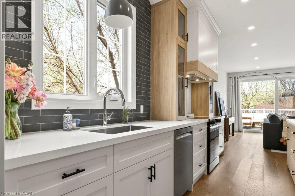 128 CANADA Street, Hamilton, Ontario, L8P1P5 — Photo 21