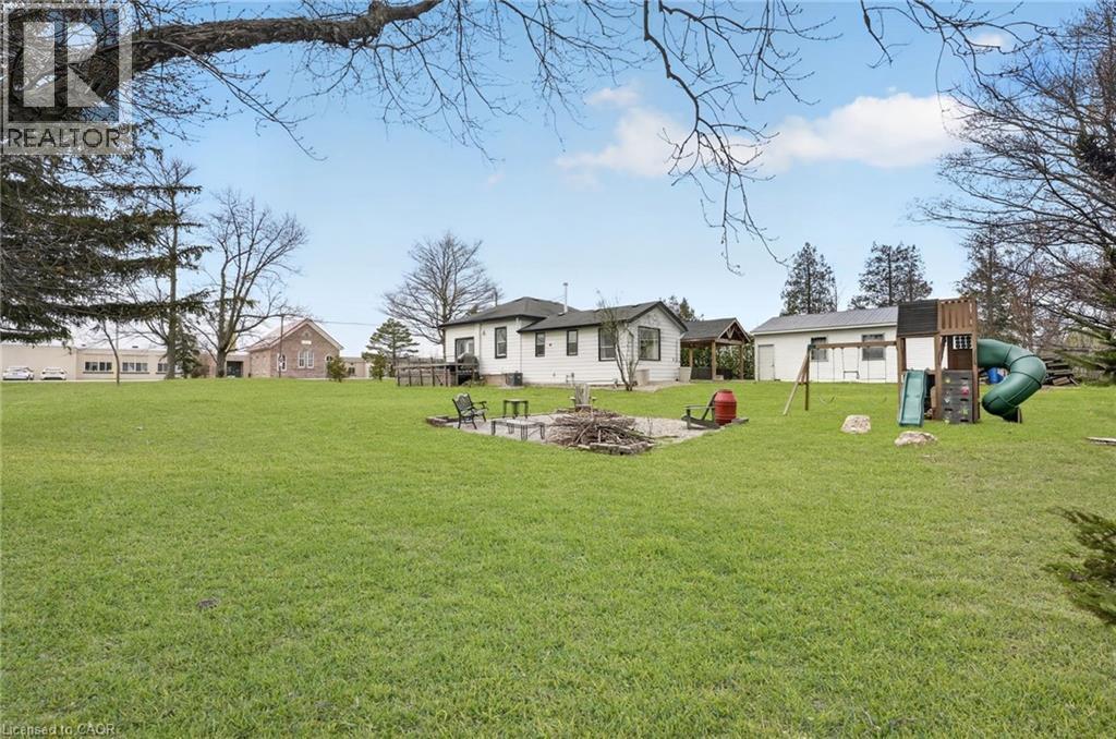 395 MUD Street E, Stoney Creek, Ontario, L8J3B5 — Photo 4