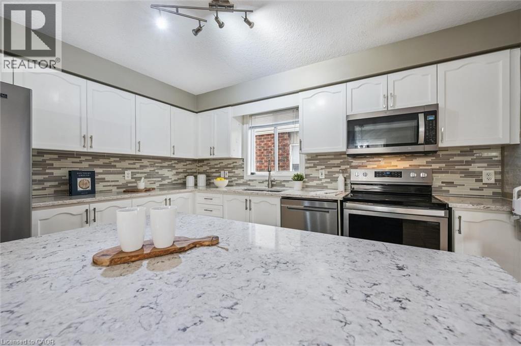 62 HILLTOP Road, Guelph, Ontario, N1E7L5 — Photo 11