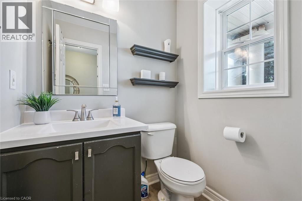 62 HILLTOP Road, Guelph, Ontario, N1E7L5 — Photo 14