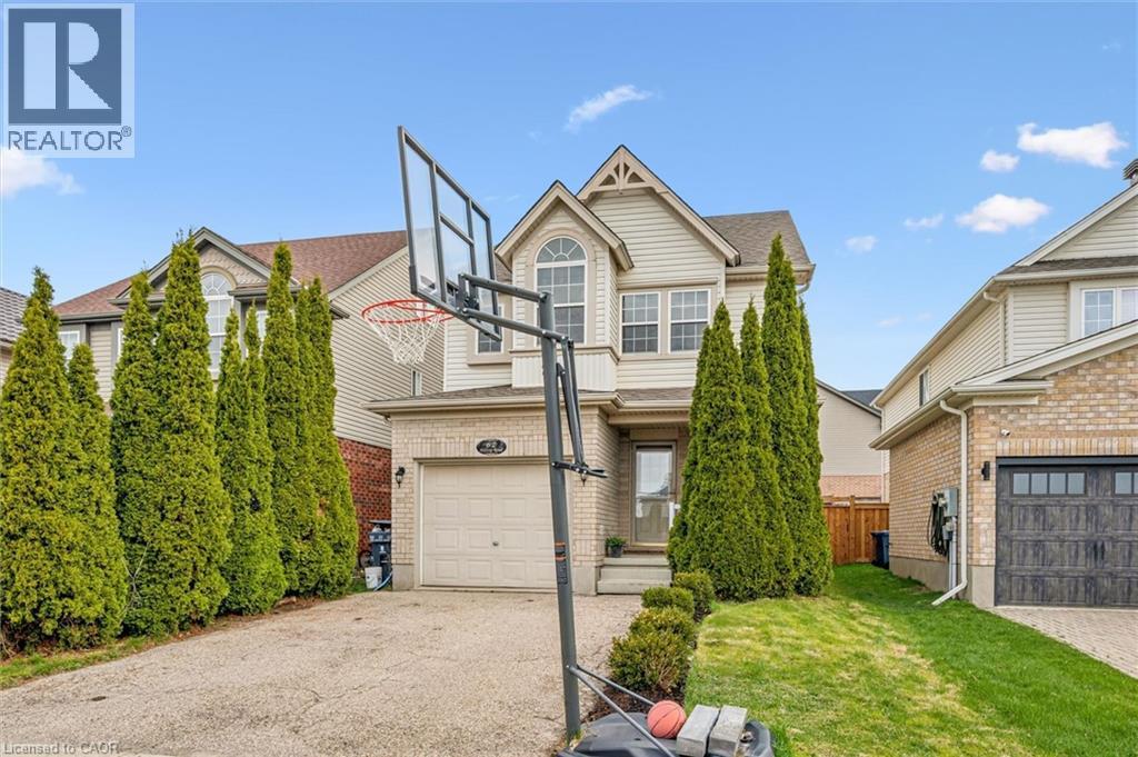 62 HILLTOP Road, Guelph, Ontario, N1E7L5 — Photo 2