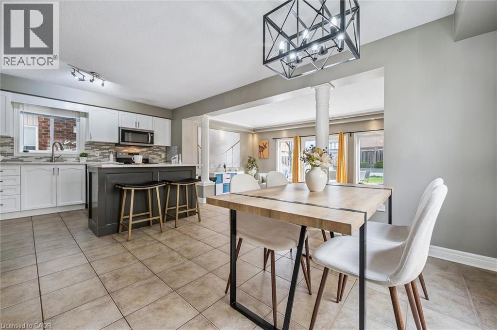 62 HILLTOP Road, Guelph, Ontario, N1E7L5 — Photo 9