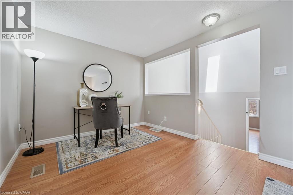 365 PIONEER Drive Unit# 25, Kitchener, Ontario, N2P2A6 — Photo 24