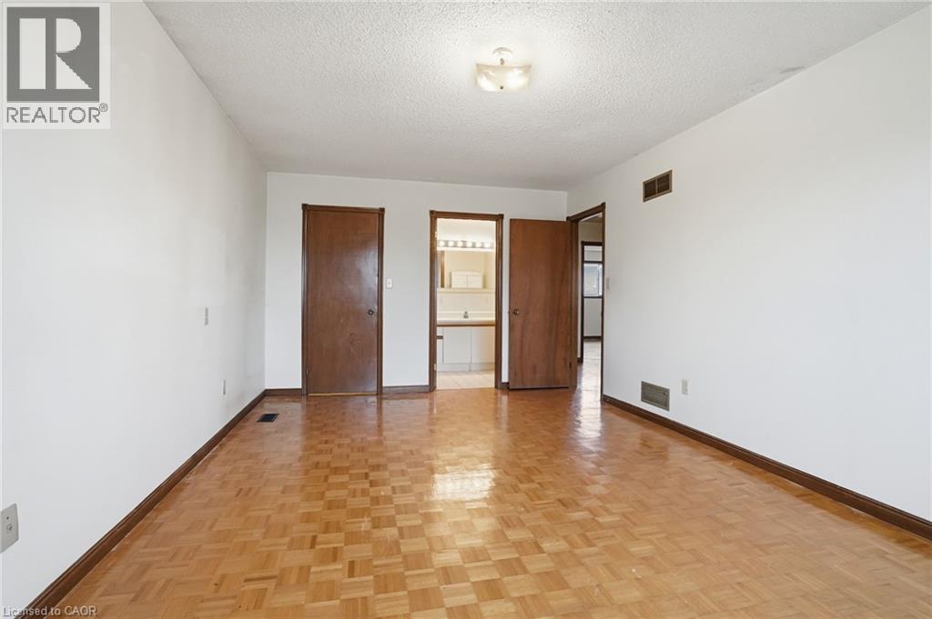 60 REXFORD Drive, Hamilton, Ontario, L8W2L9 — Photo 16